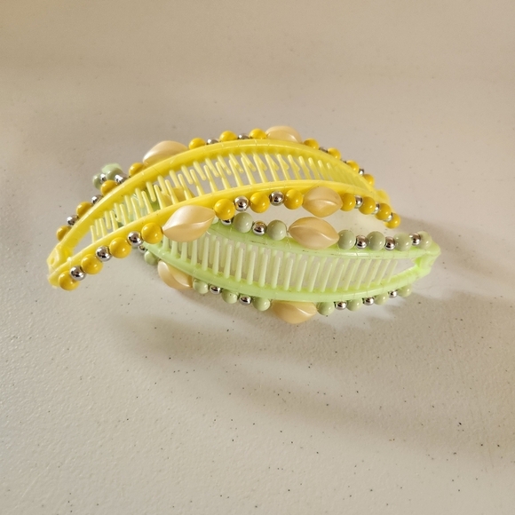 Vintage Accessories - Vintage Hair Cincher Comb Banana Clip Set 6" 1980s Ponytail Holder Green Pearls